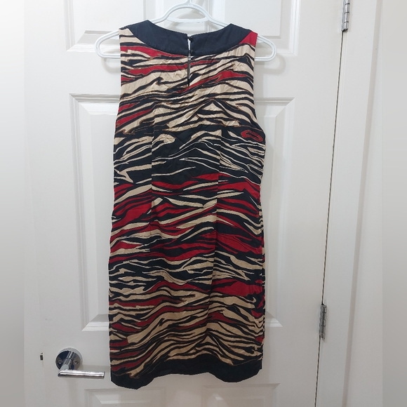 eci New York dress - Picture 2 of 7